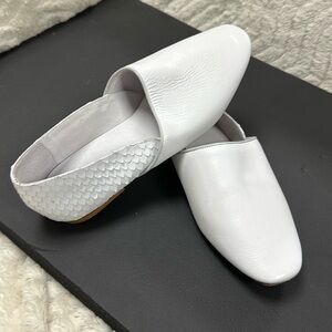 EUC White LEATHER Nantucket Sole Easy Street slide, Beautiful White, 36 (US 5)